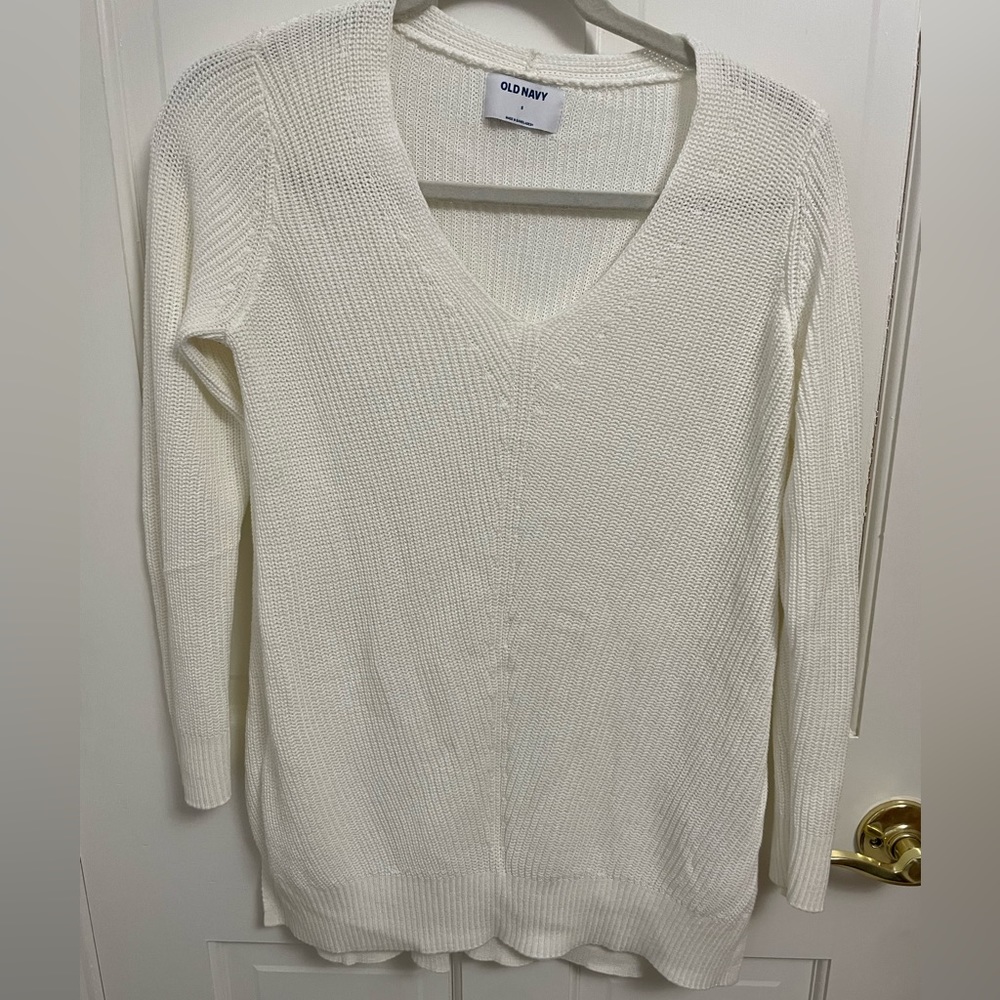 Old navy sweater